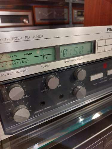 REVOX B 261 High-End Tuner mit RDS